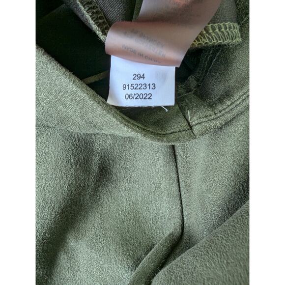 Vince Camuto Faux Suede Pants Womens Size Small Pine Forest Green Pull-On Seam - Picture 5 of 9